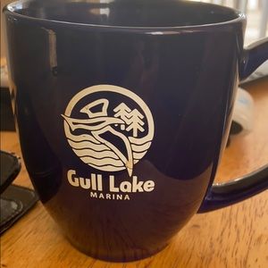 Meet your Posher, Elaine